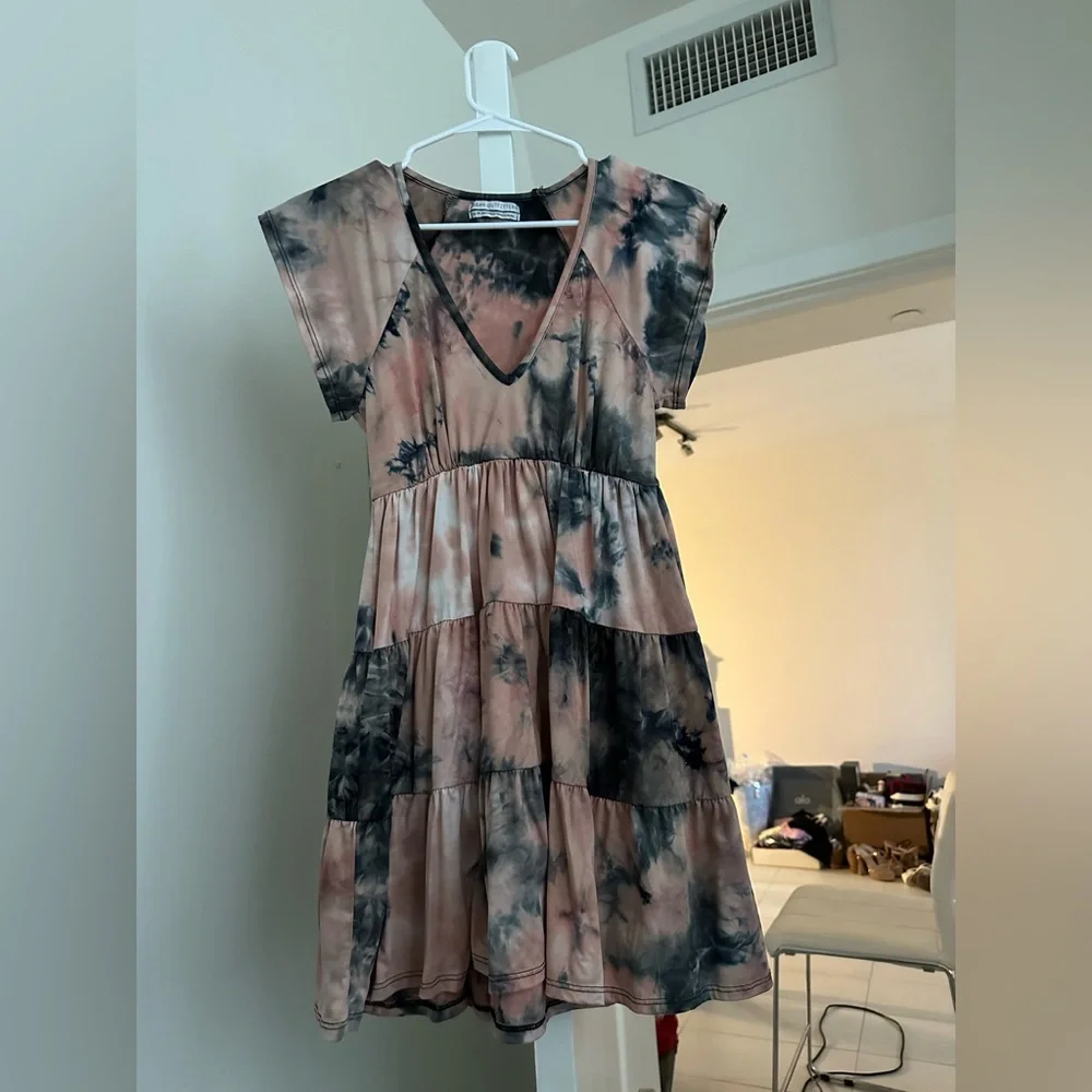 UO Julia Tiered Ruffle Mini Dress - Picture 4 of 5